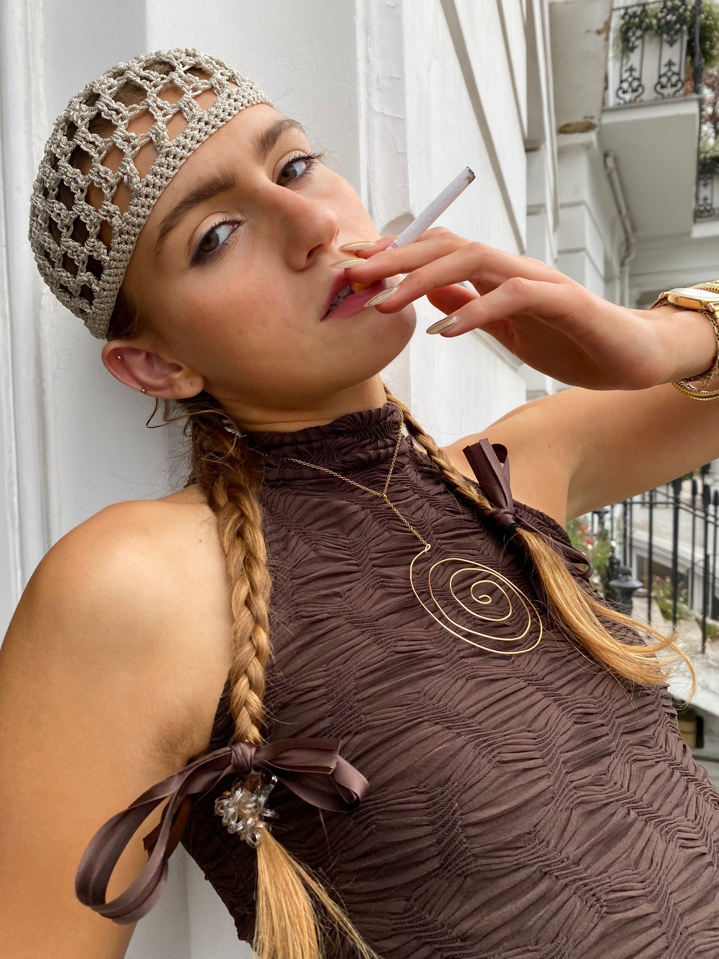 “Carnage desire” golden necklace.