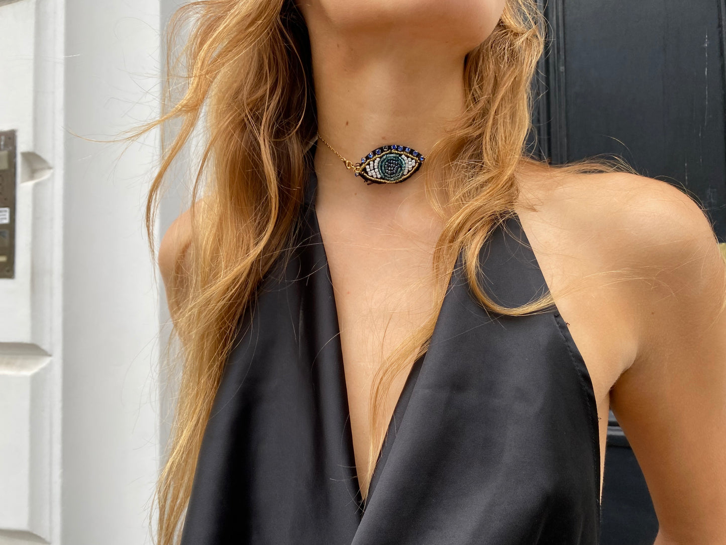 “Solo Sunday” choker.