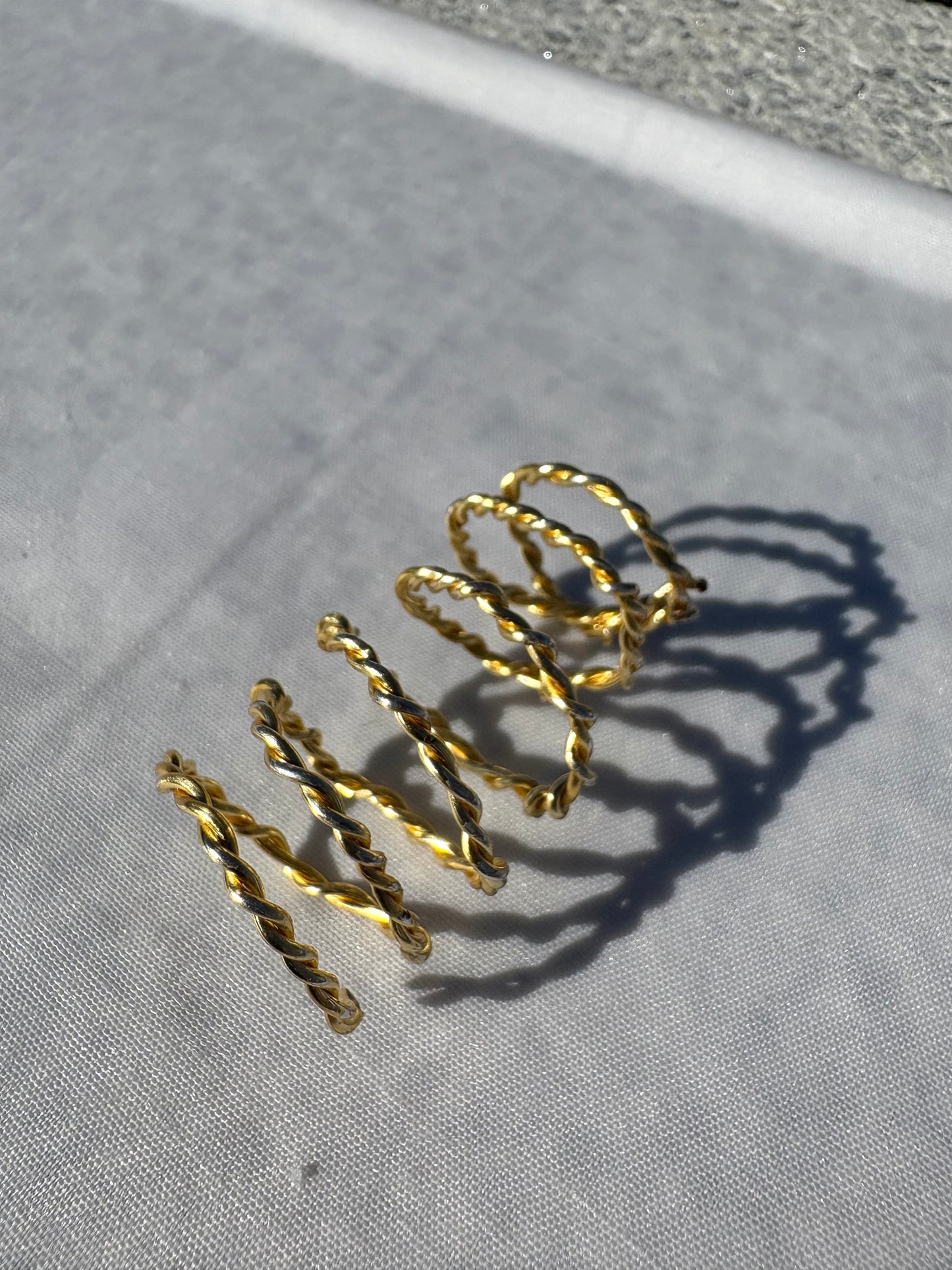 “Apple bite” golden ring.